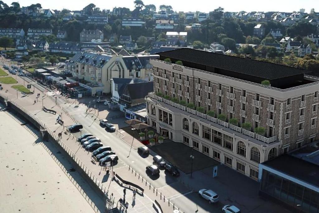 Vue Port